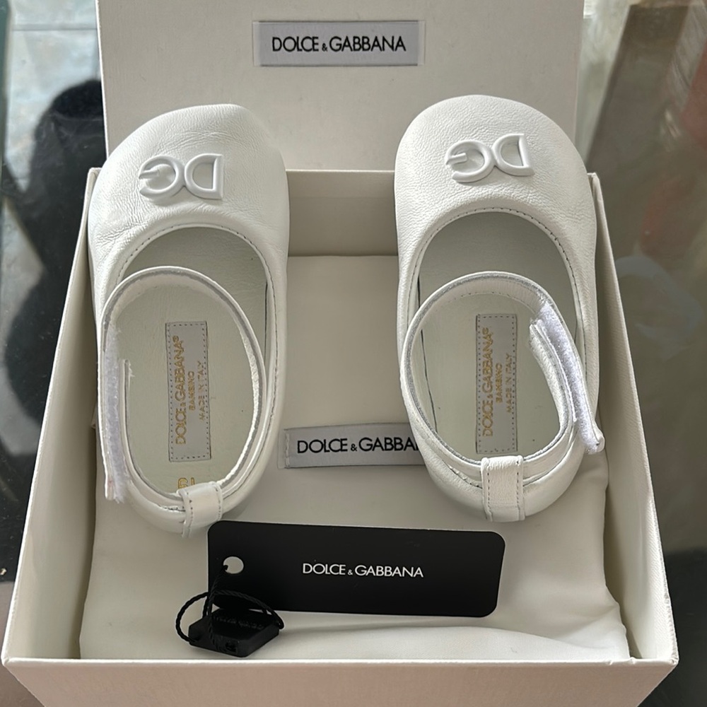 Dolce & Gabbana White Baby Walker Shoes Soft Slip-On